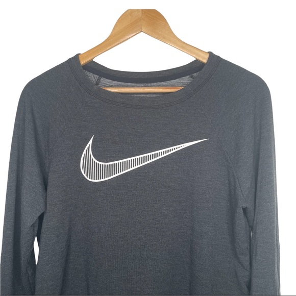 Nike Women's Charcoal Grey, White Swoosh Asymmetrical Hem Long Sleeve T-Shirt - Picture 2 of 6